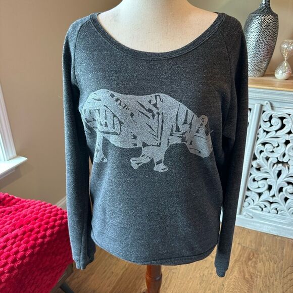 Gray Rhino Print Women's Sweater “ Alternative Earth” Size Large - Picture 1 of 5